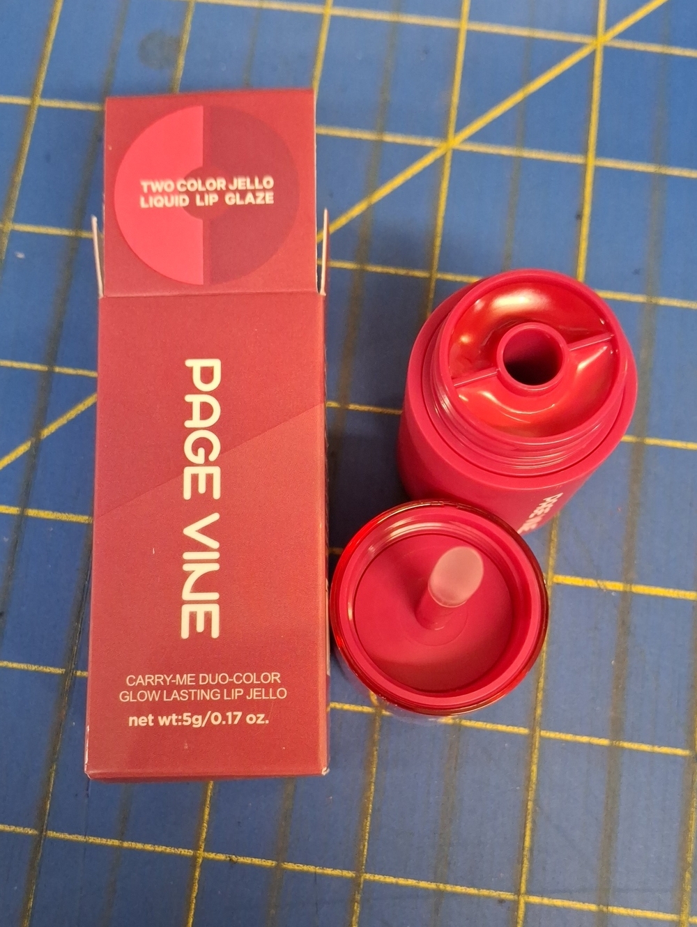 Page Vine Two-Color Jello Liquid Lip Glaze NWT - 03